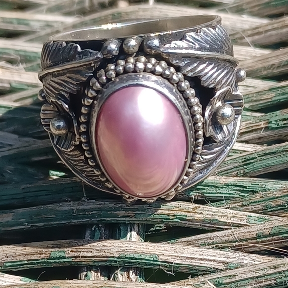 Maren Jewelry - 💕 Fav Signed Oval Mabe Pink Pearl Wide .925 Silver